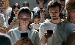 Öğrencilerde Telefon bağımlılığı uyku kalitesini bozuyor.