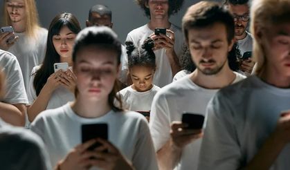 Öğrencilerde Telefon bağımlılığı uyku kalitesini bozuyor.
