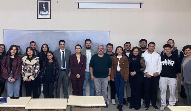 Çalda gençlere dijital bağımlılık anlatıldı