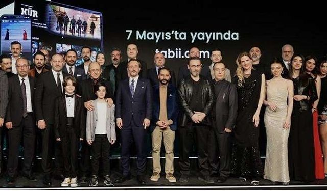 Tekden hastanesinde robotik diz ameliyatı dönemi