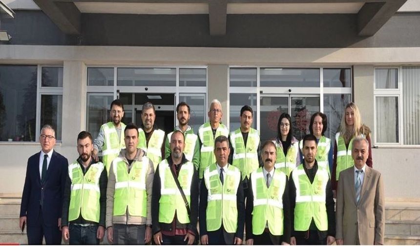 Gönüllü PDR öğretmenleri deprem bölgesine gidiyor